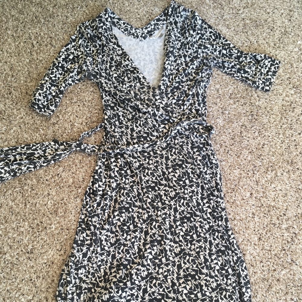 Diane Von Furstenberg DVF classic wrap dress